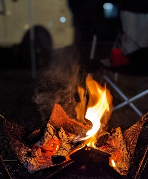 拉拉山營火晚餐